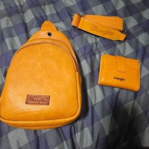 Wrangler Crossbody bag with Wallet